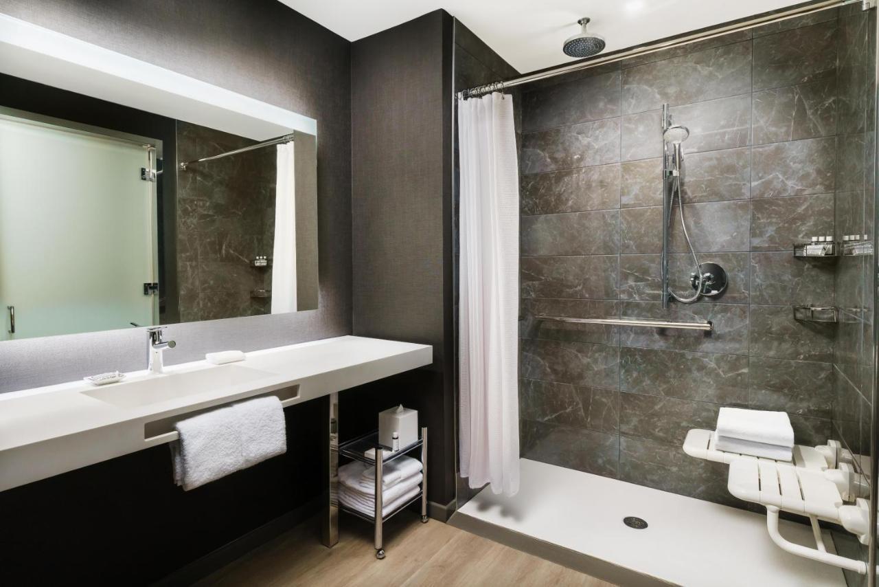 Ac Hotel By Marriott Raleigh Downtown المظهر الخارجي الصورة